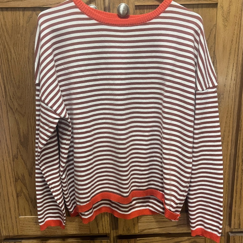 ePretty Red and White Striped Top